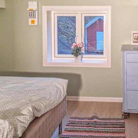Amazing Home In Hidrasund With Wifi Eide  Стая снимка